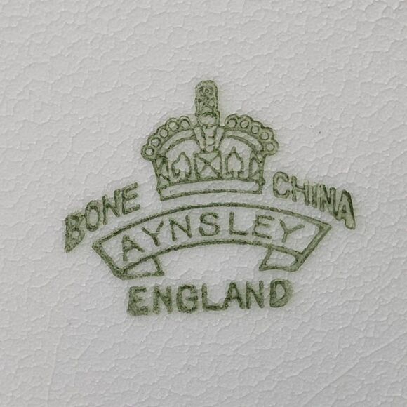 Aynsley Teacup and Saucer Burgundy Vintage - Picture 9 of 9